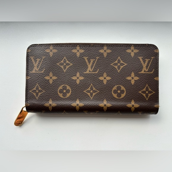 Louis Vuitton monogram Zippy Wallet - Picture 2 of 14